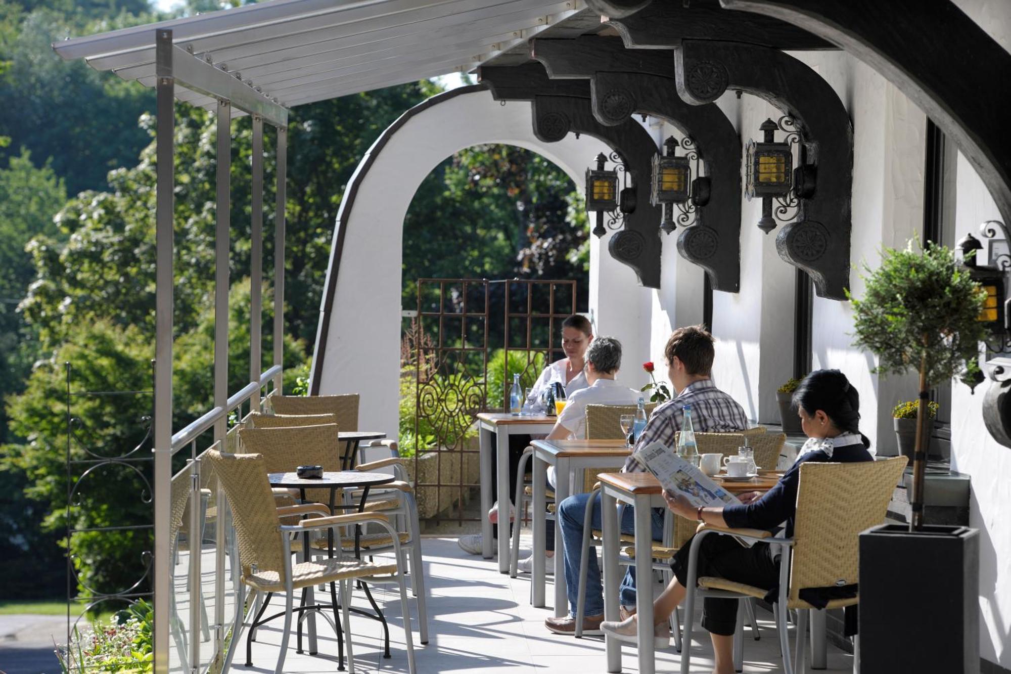 Hotel Bergschloesschen Зиммерн Экстерьер фото