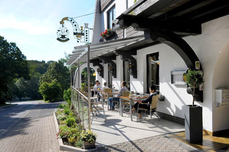 Hotel Bergschloesschen Зиммерн Экстерьер фото